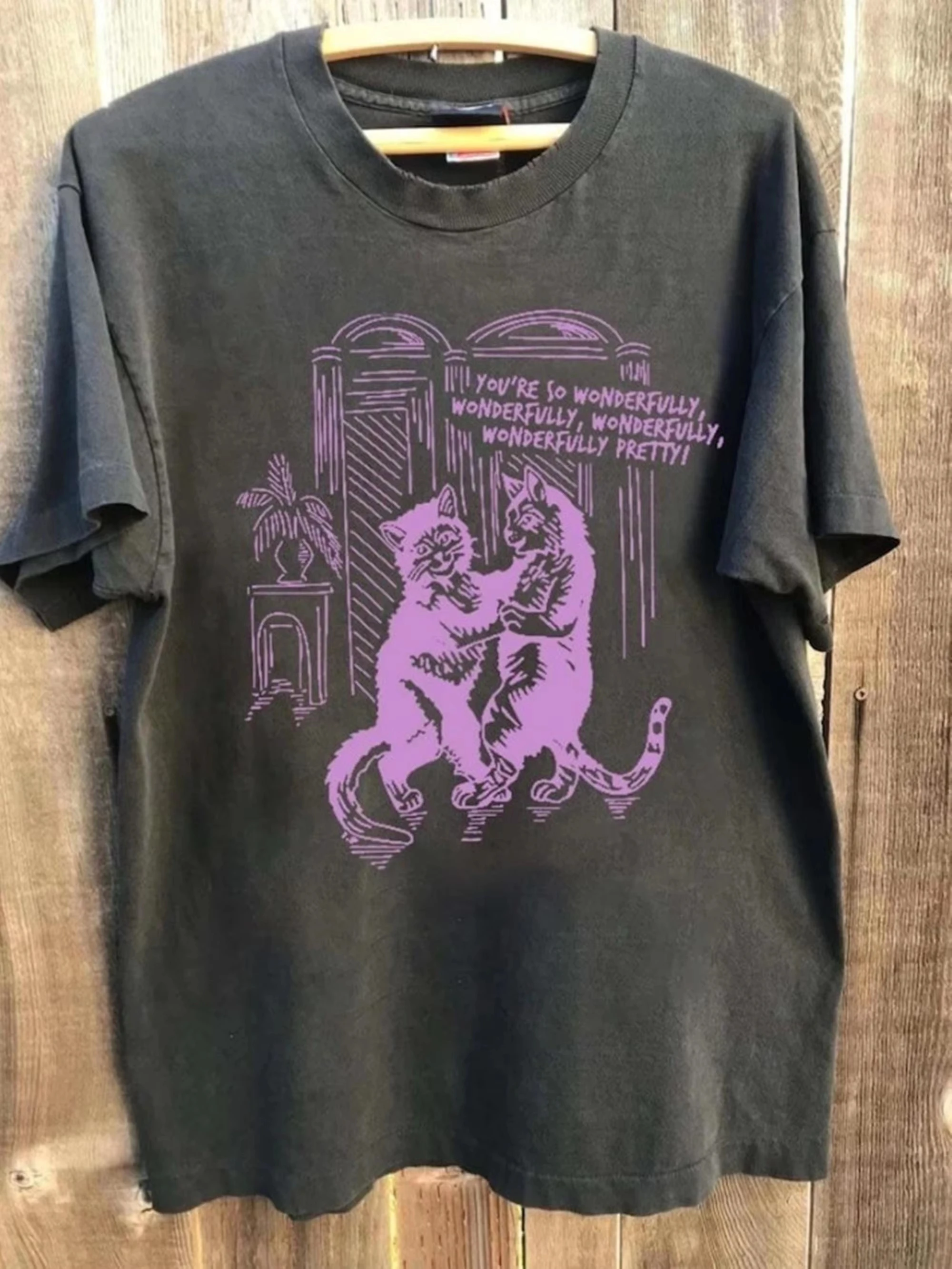 Vintage-Rock-Tops, The Cure Love Cat Print T-Shirts, lässige Punk-Streetwear-Mode, Y2K-T-Shirt, O-Ausschnitt, lockere T-Shirts, Geschenk für Fans, Unisex – Detail 4