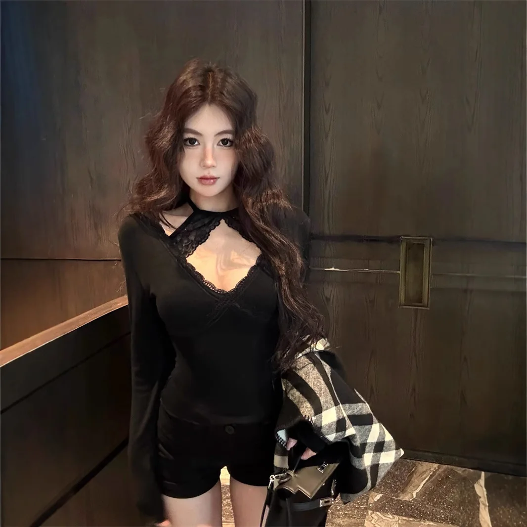 High Quality Hot Selling Wholesale Lace Patchwork Long Sleeved T-shirt for Women Spring Autumn Slim Fit Pure Desire Base Top Y2K