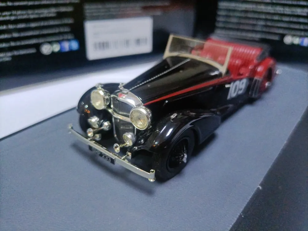 

Matrix 1:43 Alvis 4.3L Vanden Tourer Vintage Car Simulation Limited Edition Resin Metal Static Car Model Gift