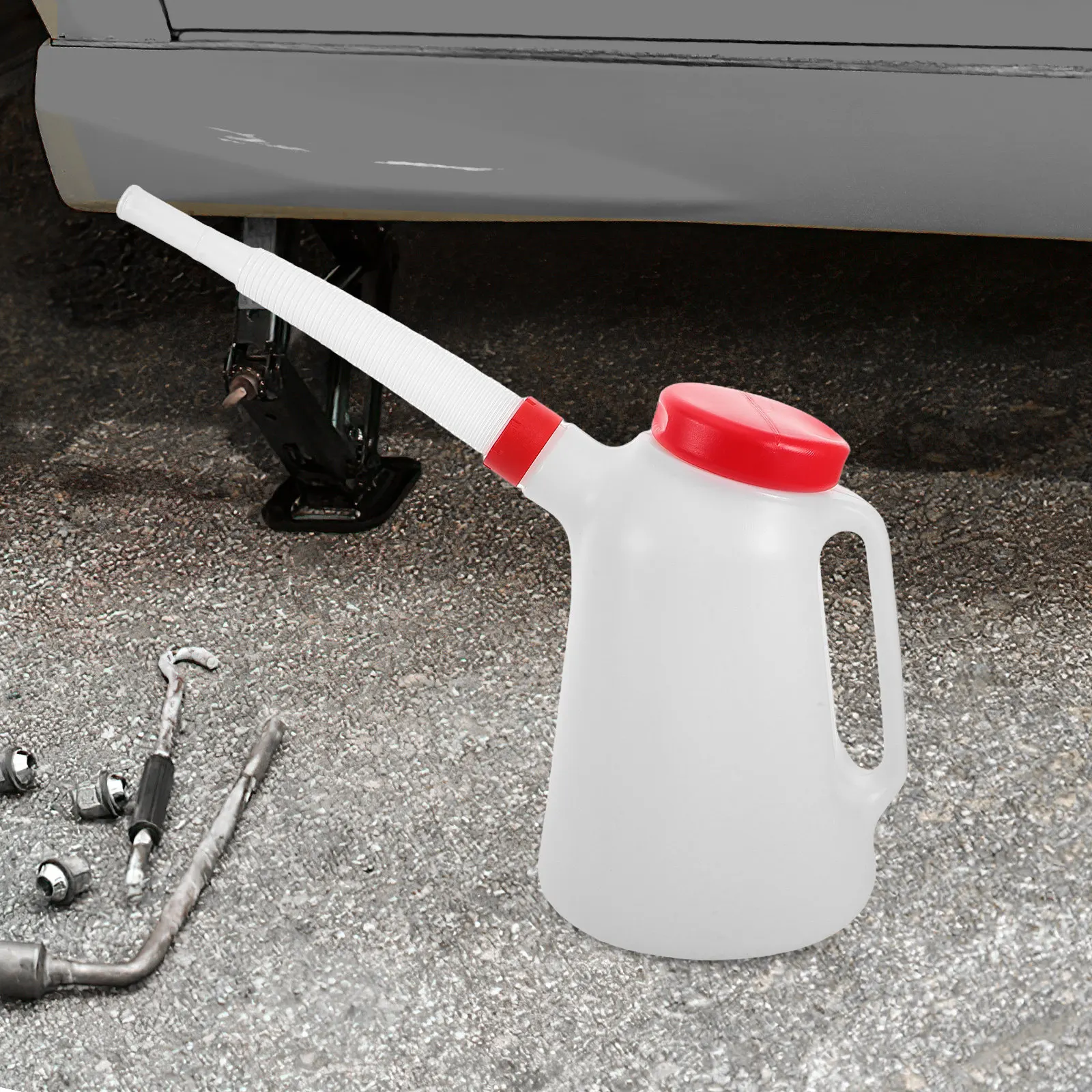 

5L Red Plastic Oil Jug with Long Spout Scale Measured Car Boat Oil Injector for Motor Lubrication Maintenance Tool