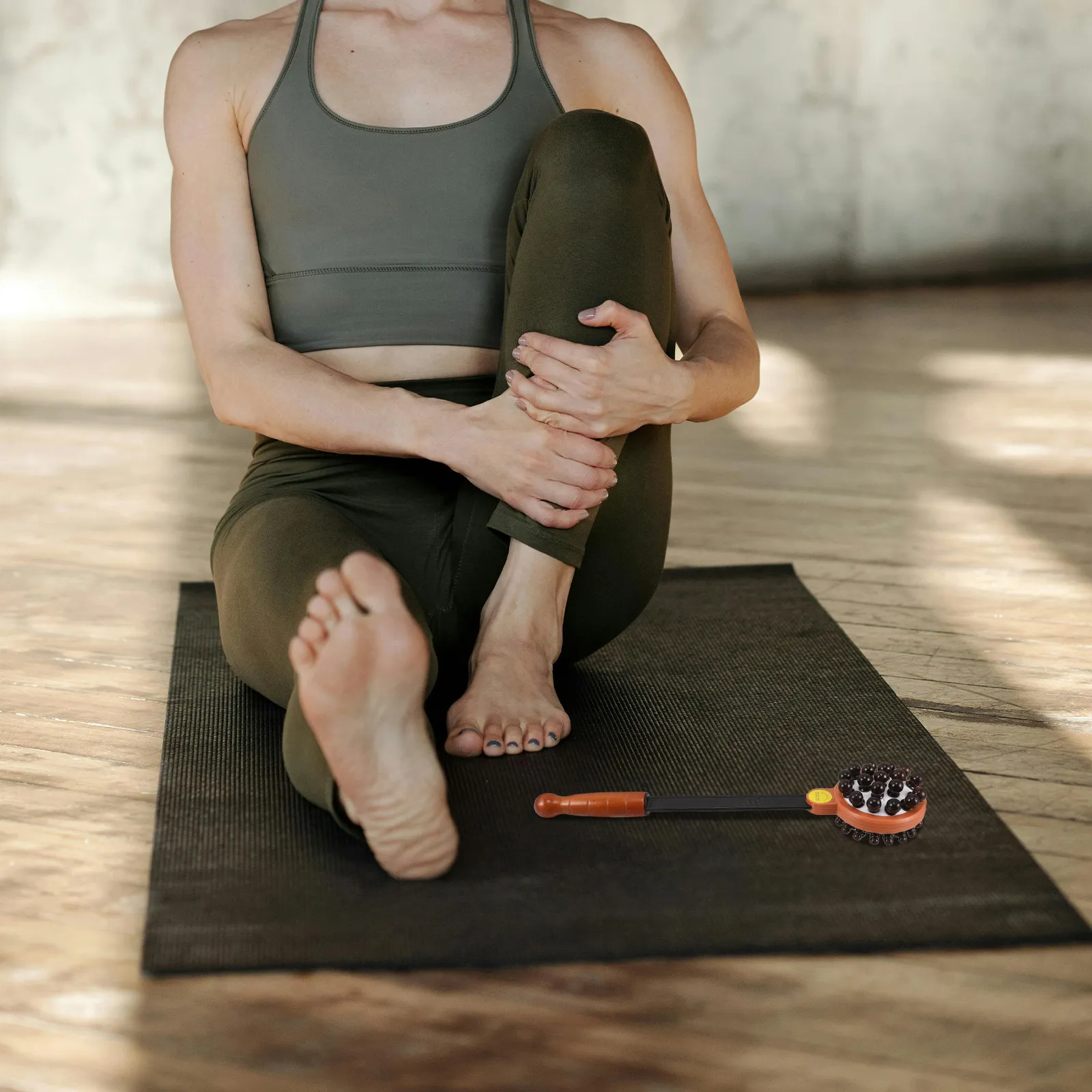 Double-Sided Wooden Bead Massage Hammer Ergonomic Handle Back Neck Massager Manual Tool for Body Muscle Relaxation Circulation