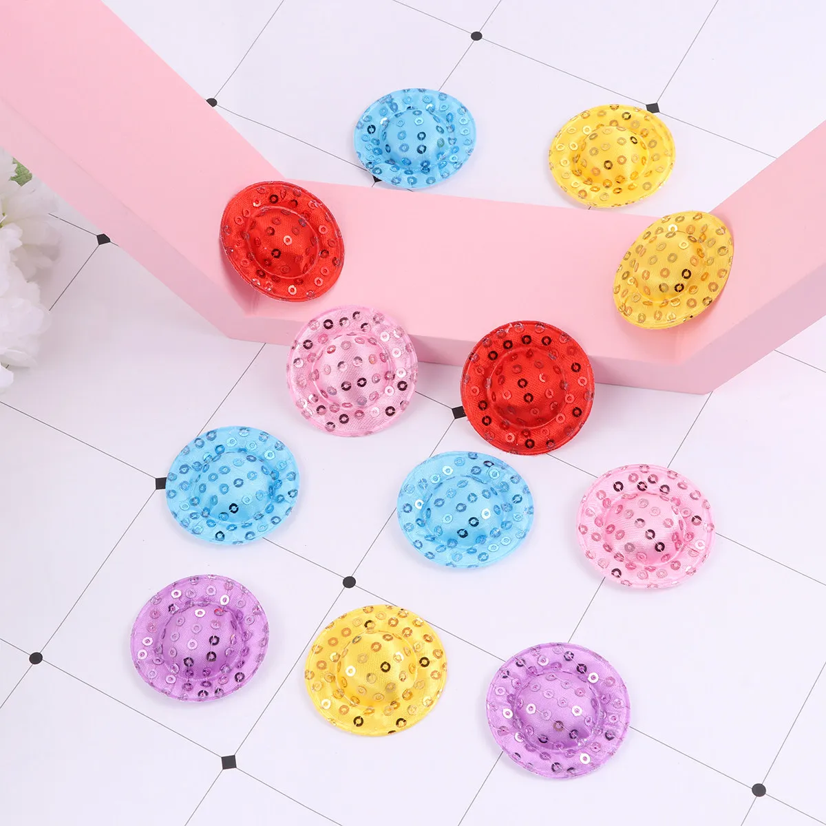 

24Pcs Glitter Sequin Mini Hats Craft Supplies for DIY Decoration Party Props Classroom Art Projects Wide Brim Visor Caps