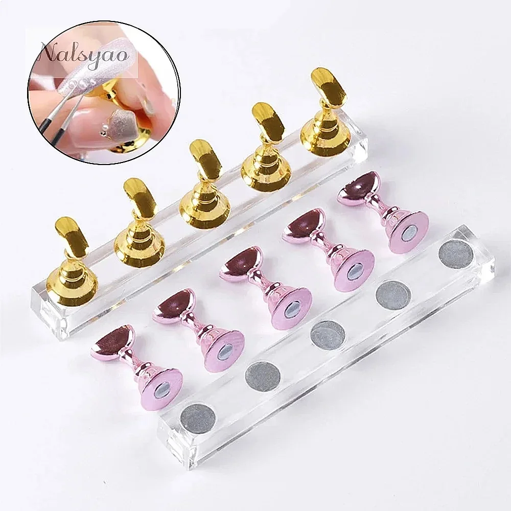 5Pcs Acrylic Nail Holder Practice Display Stand Crystal Base Nail Art Stand for Salon DIY Manicure Tools