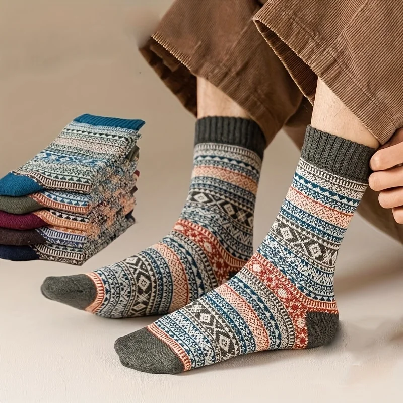 5 Pairs of Winter Retro Thick Warm Socks, Soft and Comfortable, Outdoor Sports Warm Socks - The Best Gift for Women and Men view 2