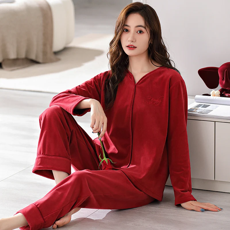 High Quality Women Pajamas Set Winter Thick Warm Flannel Pyjama Female Island Velvet pajamas