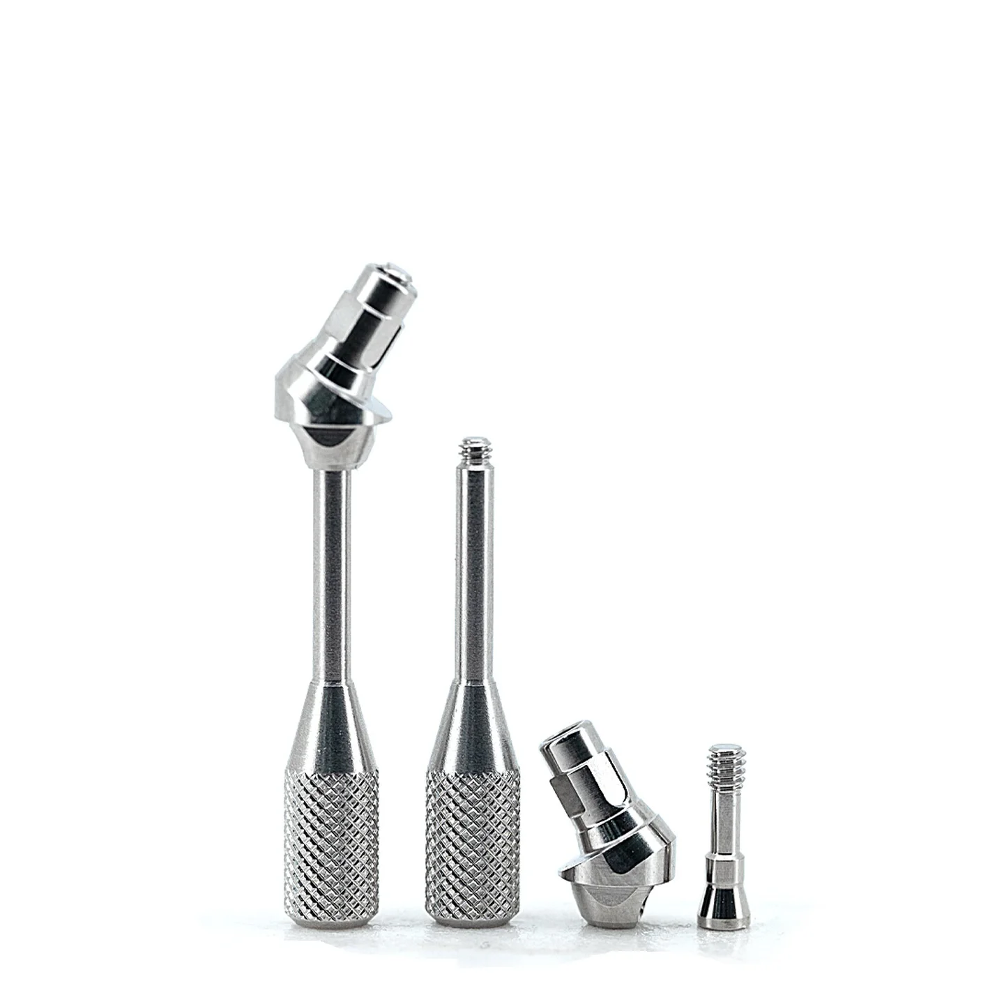 Зубной имплантат Straumann RC 17 °   Винтовой абатмент ITI 4.6 Multi Unit 30 °   Угловой абатмент MUA