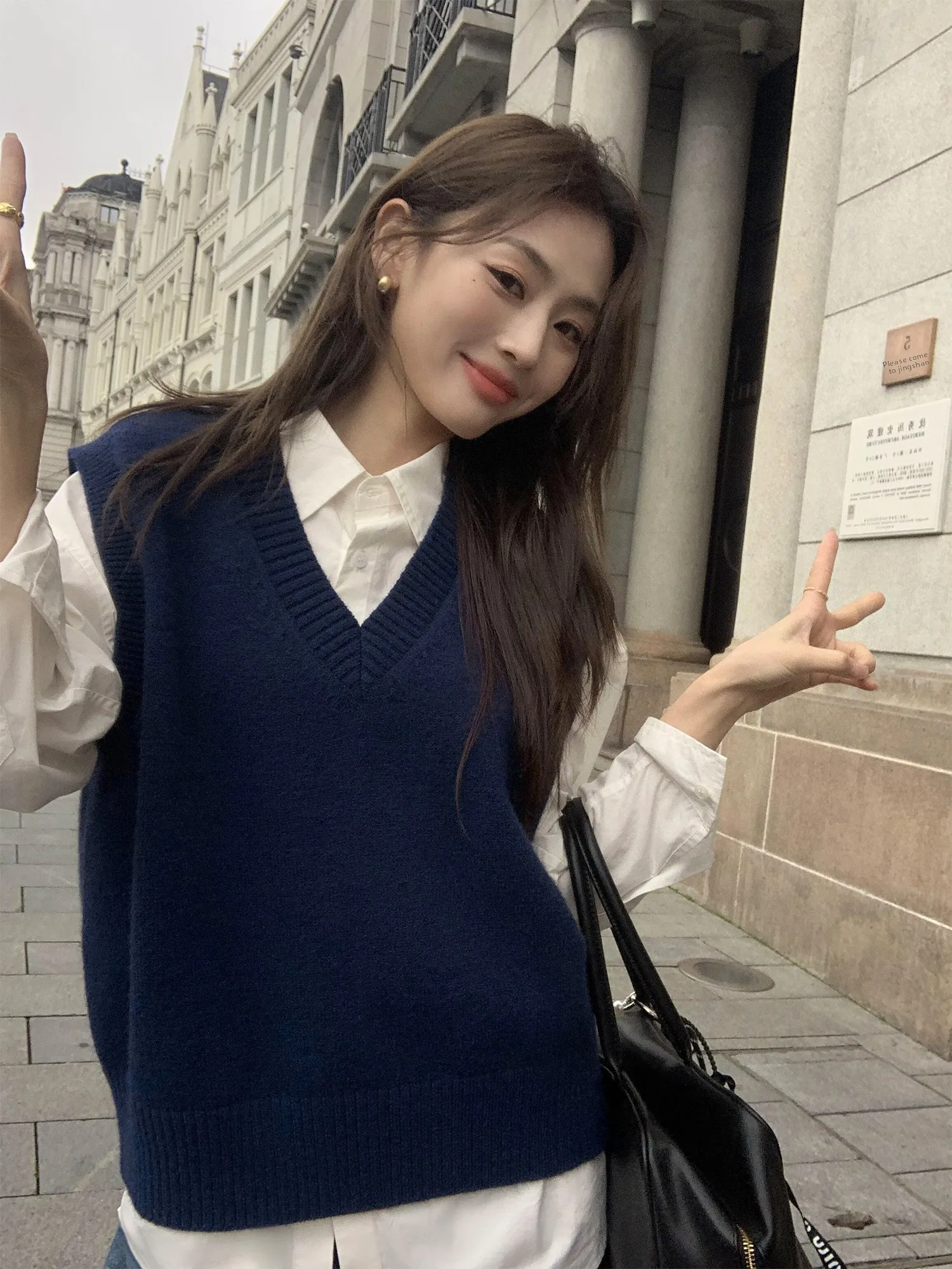 

Pusumede lectual College Корейский вязаный жилет женский свитер жилет многослойный V-Ne Svel oulder Pad Топ