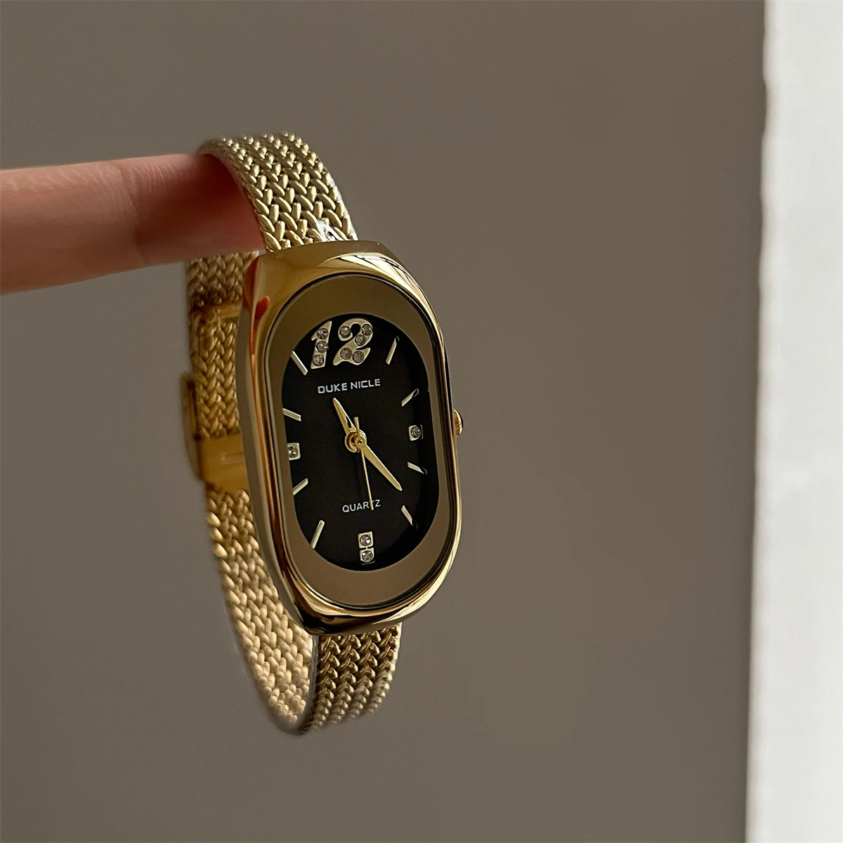 Original luxury ladies watch classic temperament oval watch women's luxury versatile chain watch fashion quartz