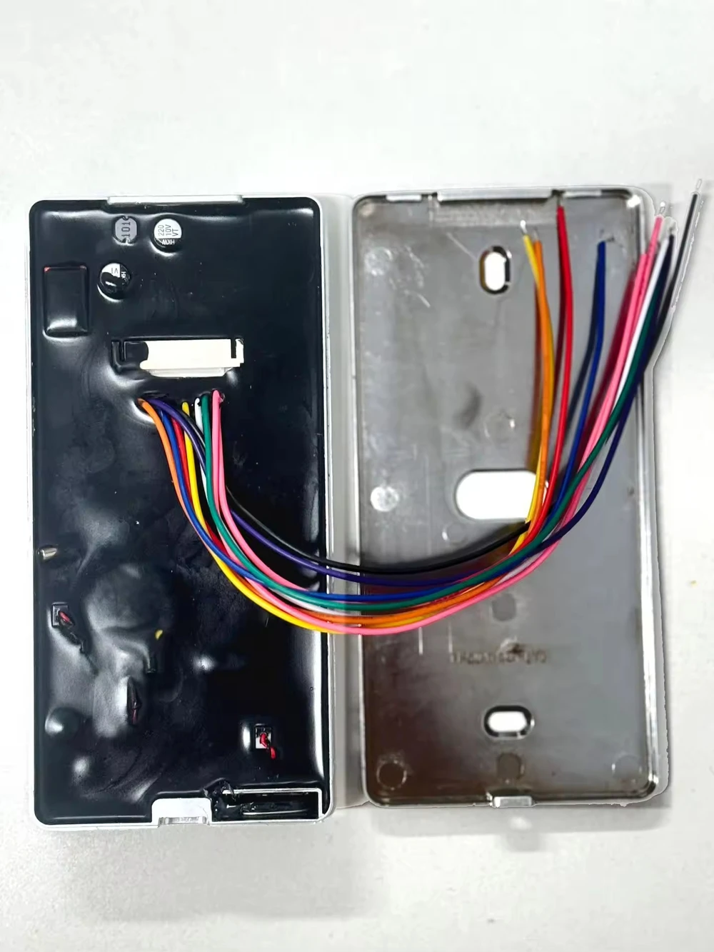 Economic 10,000 Large User Capacity IP66 Tuya Smart WIFI 2.4G Access Control with OLED Screen Used for Door Entry System