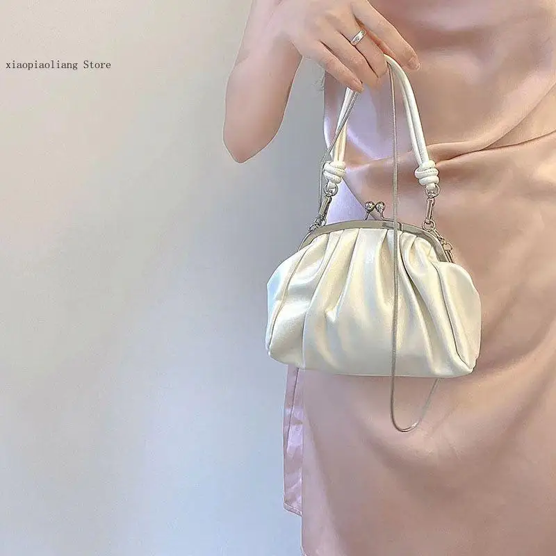 Sweet and Cute Pleated Clip for Young Girls Niche and High-End Chain Carrying Crossbody Dumpling Bag