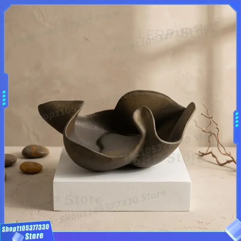 Jingdezhen Ceramic Handmade Irregular Ornament Creative Art Craft Decorative Modeling Jiatong Unique Home Decoration Piece