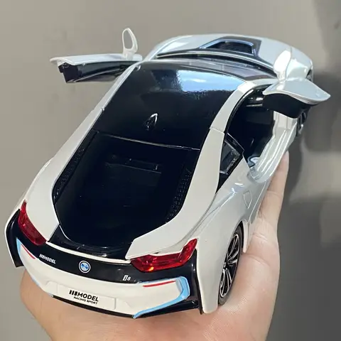 1:22 BMW I8 Super Hybrid Coupe Legering Sportwagen Model Diecasts Metaal Klassieke automodel Hoge simulatie Geluid en licht Kinderen