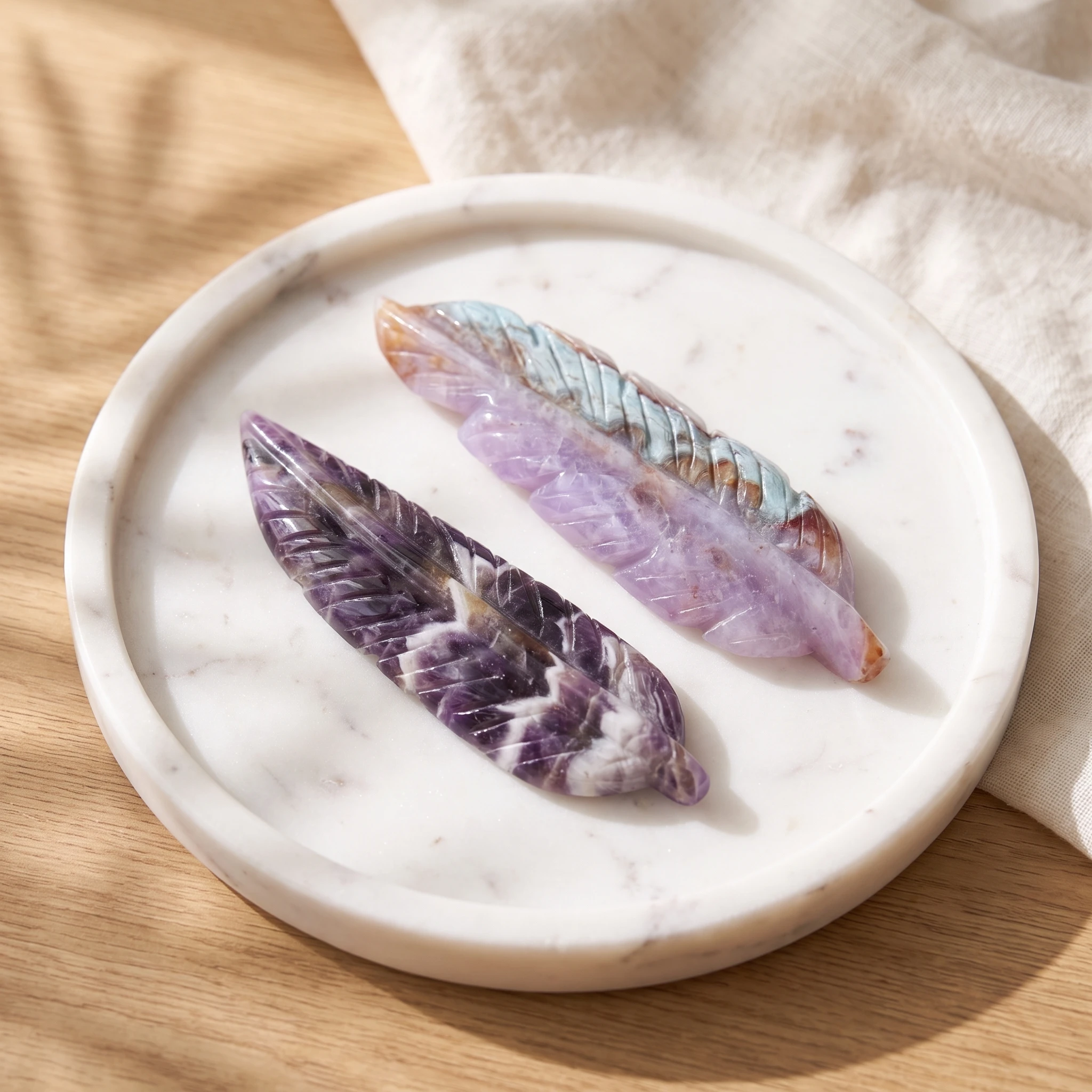 Natural Dream Amethyst Agate Feather Carving - Handmade Random Texture Collectibles for Home And Office Decoration