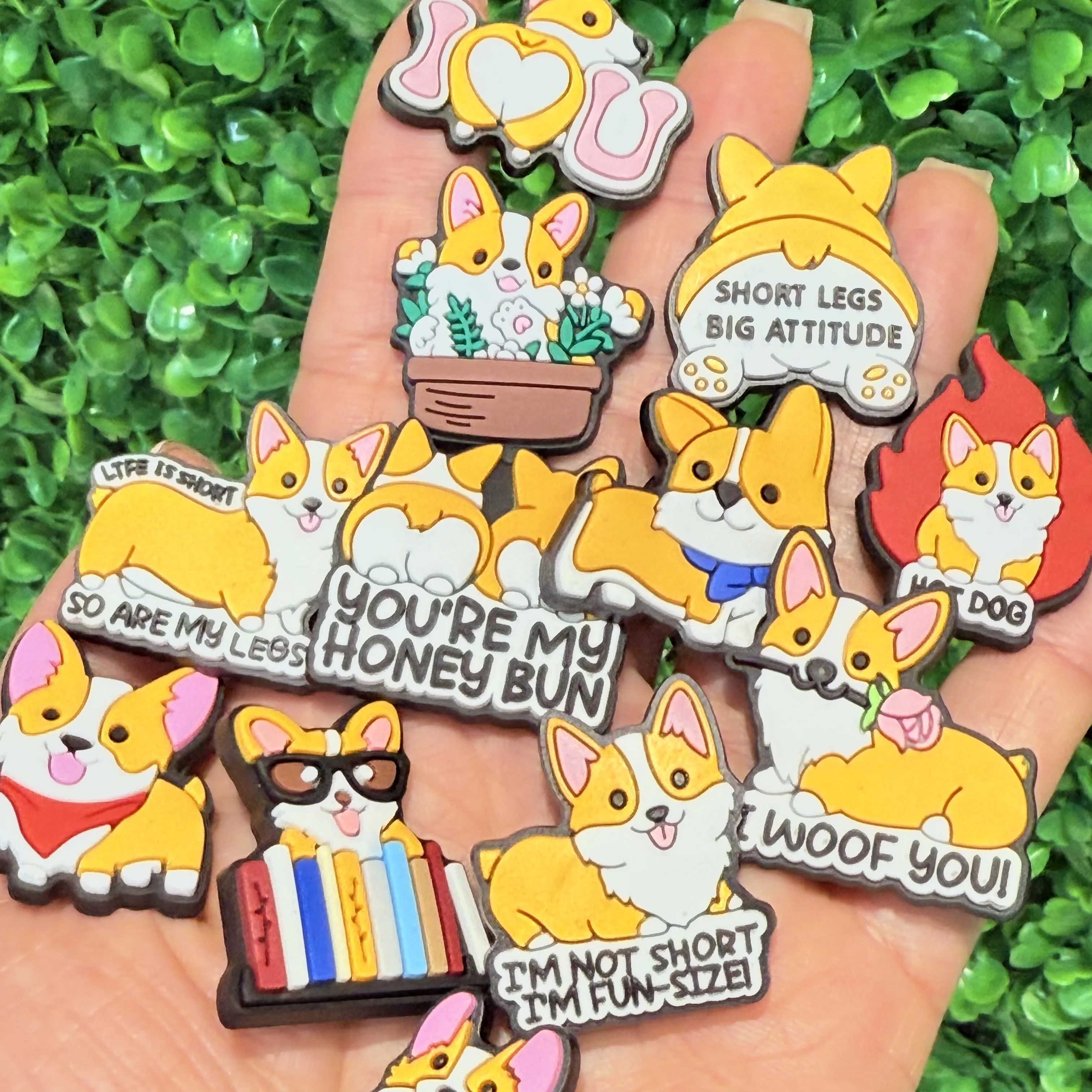 1-12 قطعة الكرتون الحيوان الكلب فصيل كورجي الأحذية البلاستيكية السحر الاكسسوارات الصنادل الأحذية مشبك الزينة الحلي صالح هدايا الحفلات للأطفال #6