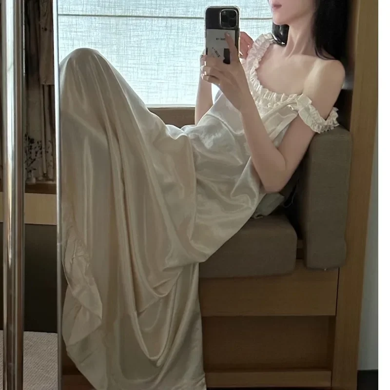 Girl Summer Pajamas Bra Lady Loungewear Satin Camisole Princess Casual Nightdress Pajamas Women High-end Feel Worn Out Homewear