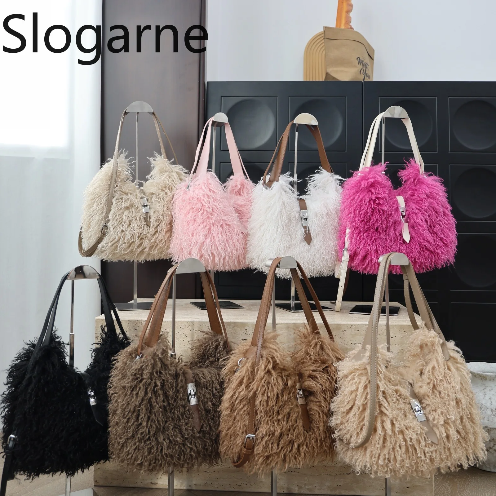 2026 هدية السنة الجديدة النساء الشتاء فو الفراء حقائب السيدات فروي تحت الإبط حقائب رقيق حقيبة كتف فاخرة المنغولية الفراء حمل حقيبة #6