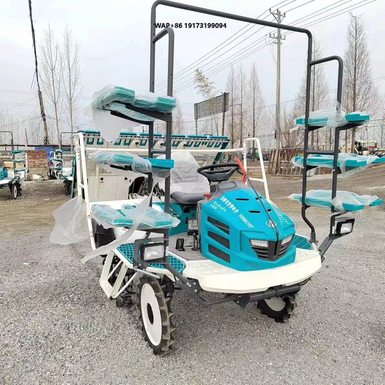 Agricultural Machinery Rice Planter  4WD Wheel Small Mini Farm Equipment Kubota SPV 6CMD Harvester