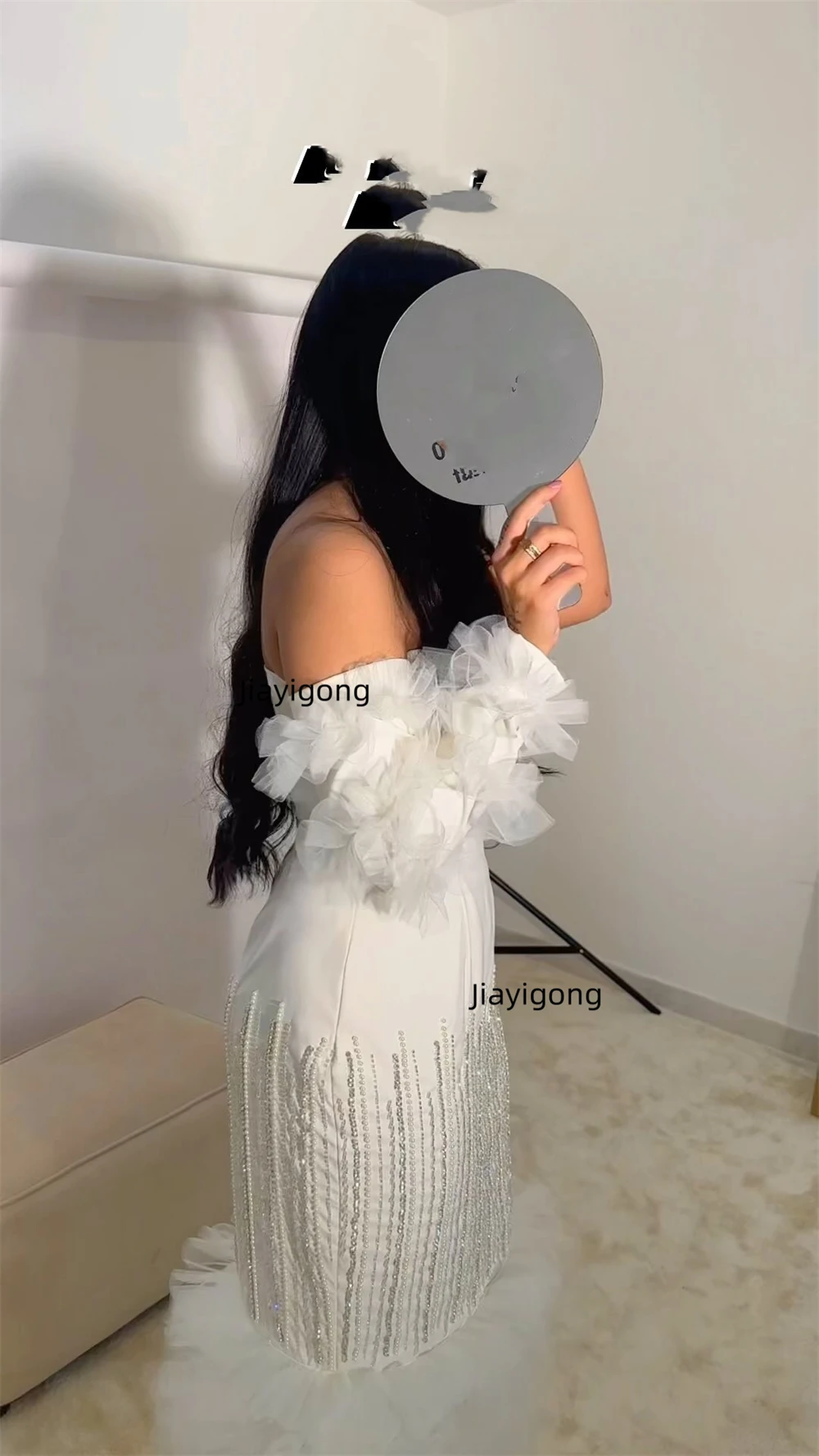 Jiayigong personalizzato Squisito di alta qualità con spalle scoperte A-line Abiti Quinceanera Rete sagomata/Tulle da sera