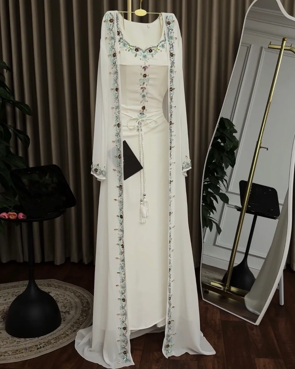 

Customized Chinese Style Chiffon Pleat Sequined Pattern A-line O-Neck Long Bespoke Occasion Prom Dresses Formal