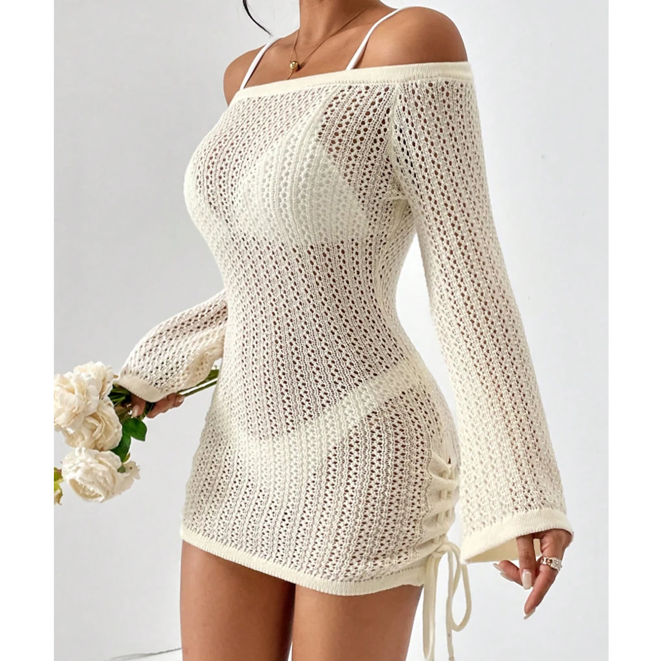 Mode-Stil Beachwear Cover Up Stricken Sexy aushöhlen kurzes Kleid Damen Sommer Urlaub durchsichtiges Sonnenschutz-Kittelkleid