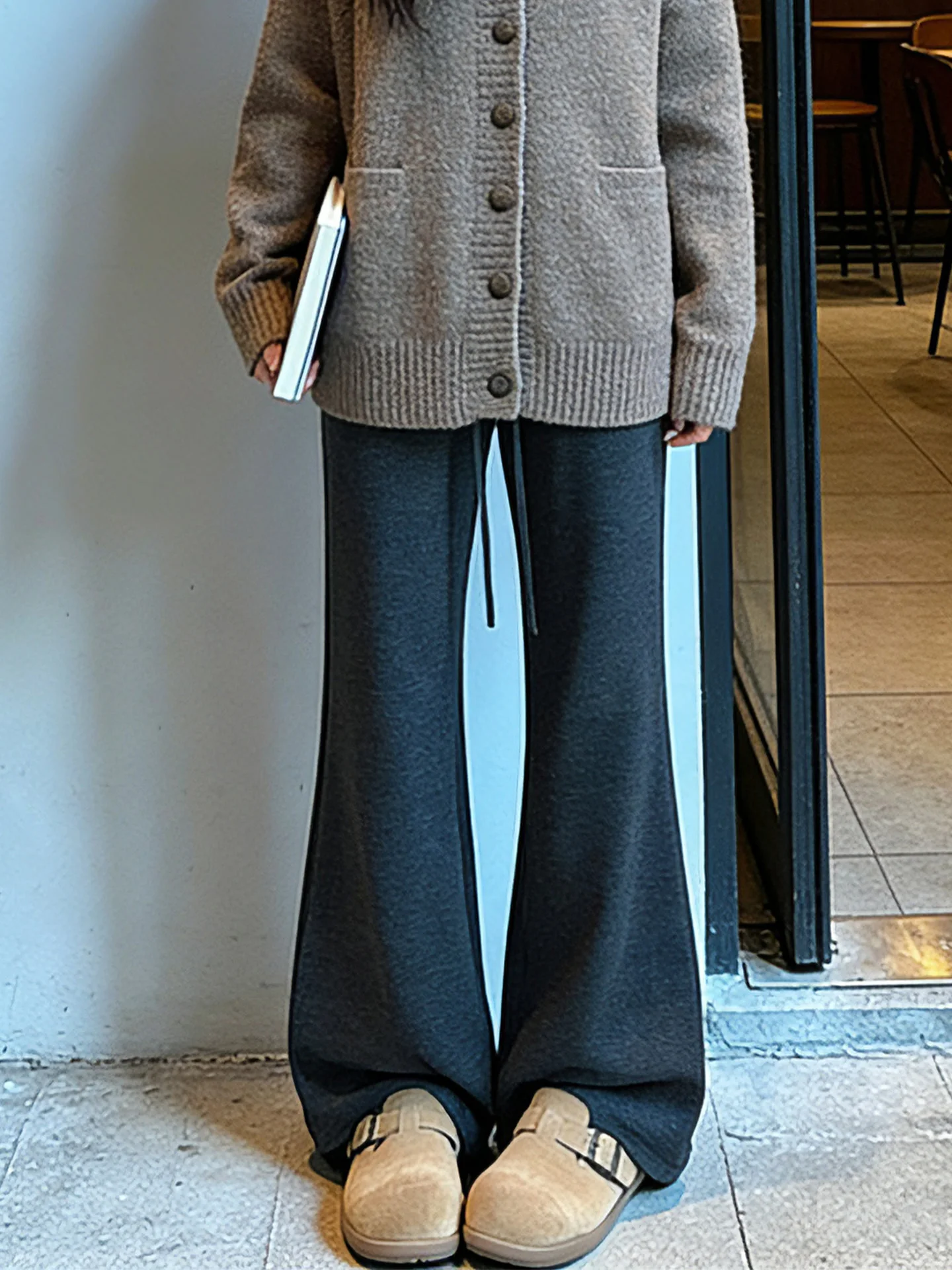 Damskie spodnie do jogi z wysokim stanem, ocieplane, jesienno-zimowe, nowe, dopasowane, z acetatu i wełny, rozszerzane do dołu, sportowe.