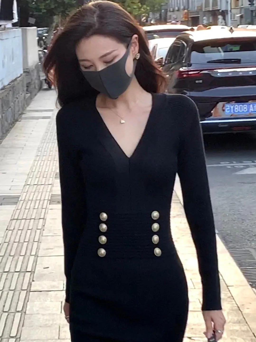 Ele v-ne malha dr feminino outono inverno novo sle pequena fraança vento cintura dentro camada base envoltório em torno da saia