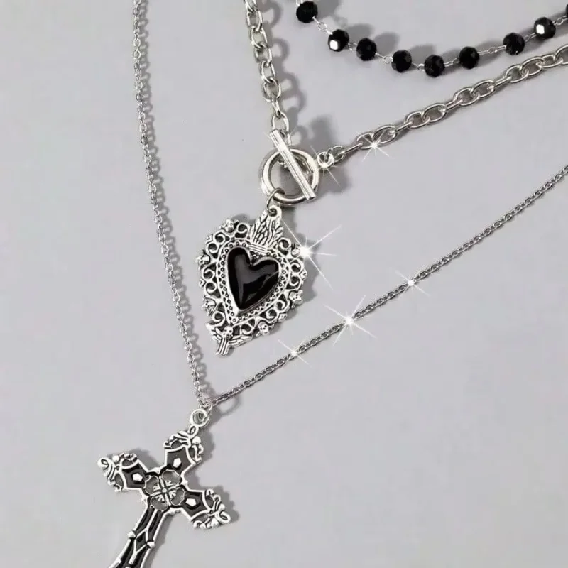 3-piece Gothic necklace set with angel wings, hollowed out heart-shaped pendant, black beads, OT buckle, silver chain jewelry