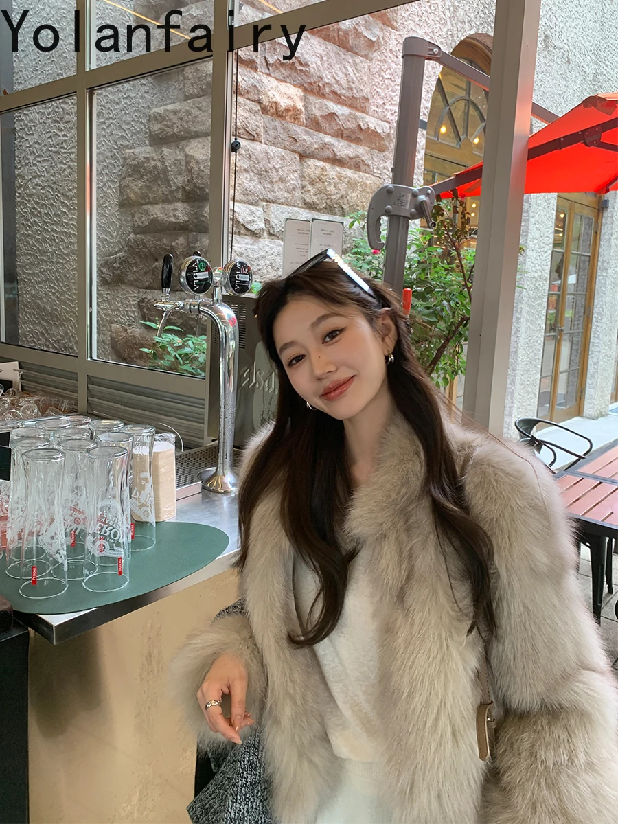 YOLANFAIRY معطف الفرو الطبيعي المرأة الشتاء قصيرة 100% ريال فوكس سترات من الفرو للمرأة الفاخرة 2025 الراقية معاطف السترة الفراء Casaco