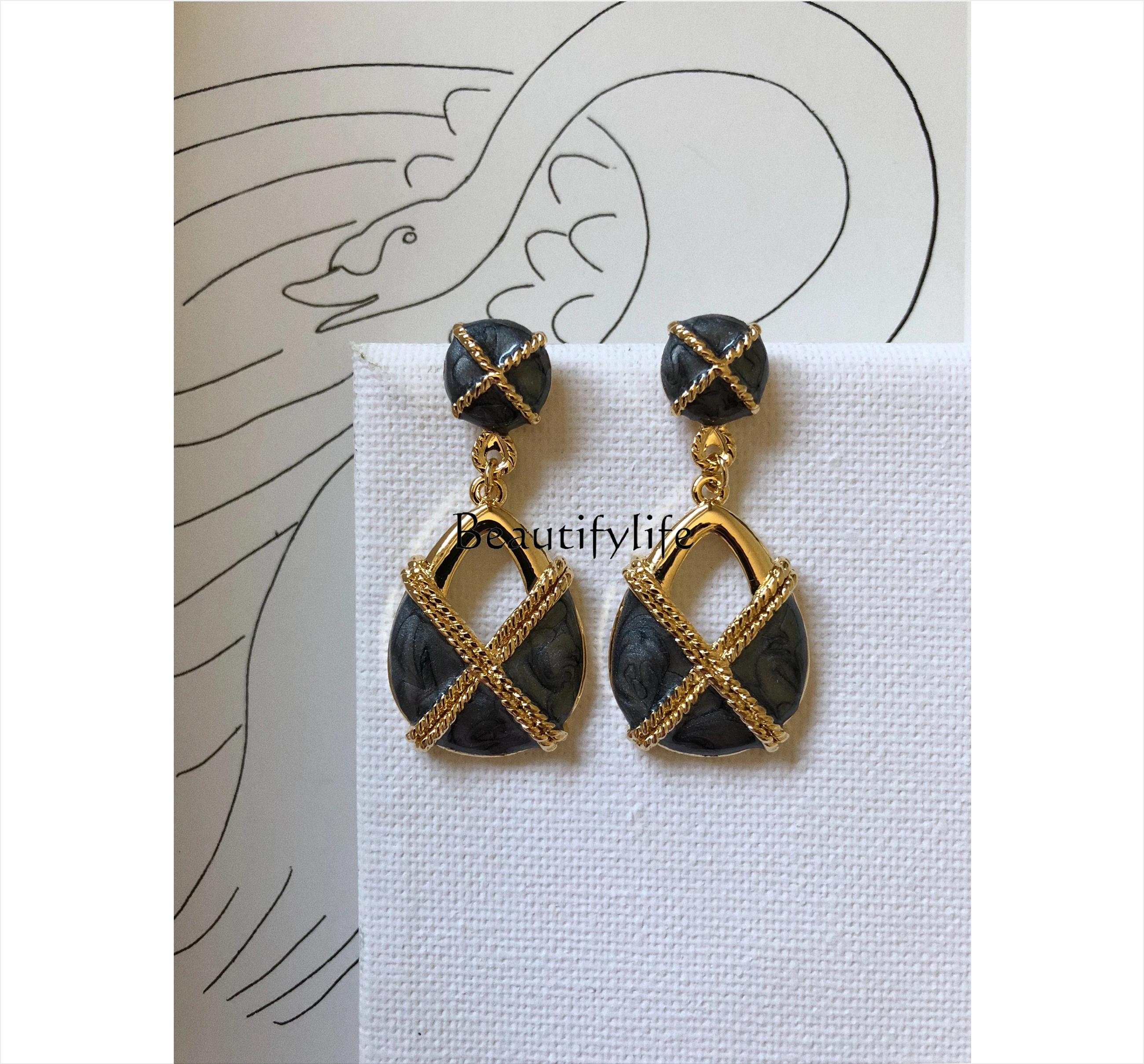 Replica Antique Earrings Baroque Dark Grey Earrings