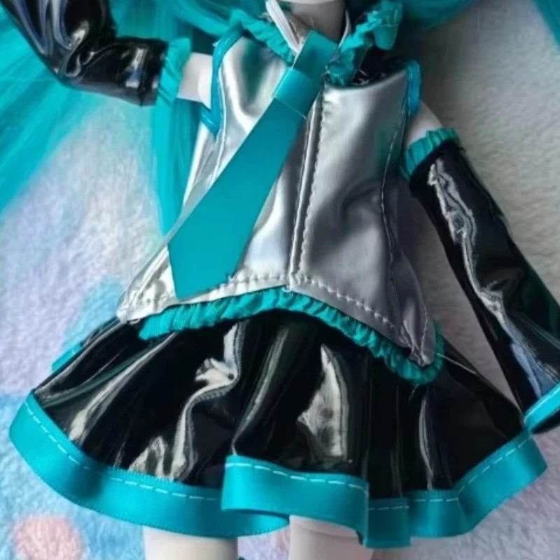 Variant: only 1cloth no doll
