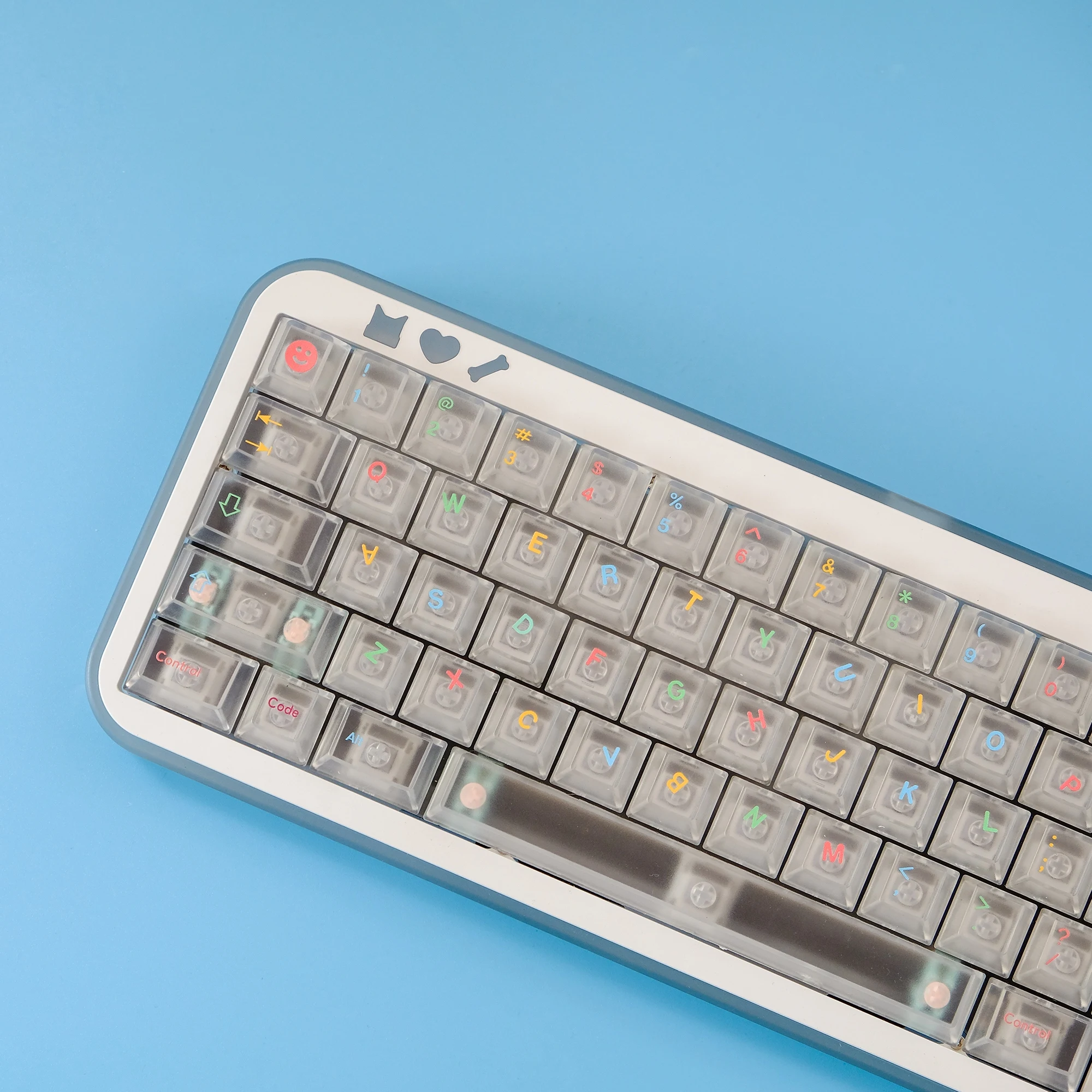 Aifei 122 Keys Cool kids Keycaps ABS Double Shot Fog Translucent Cherry Height for Mechanical Keyboard AULA F75 Ajazz Mad 60he