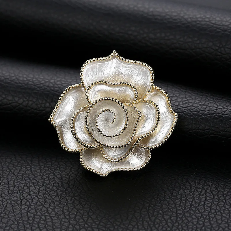 Elegant Black White Enamel Rose Flower Camellia Brooches Pins For Women Girls Fashion Lady Party Corsages Jewelry Gift