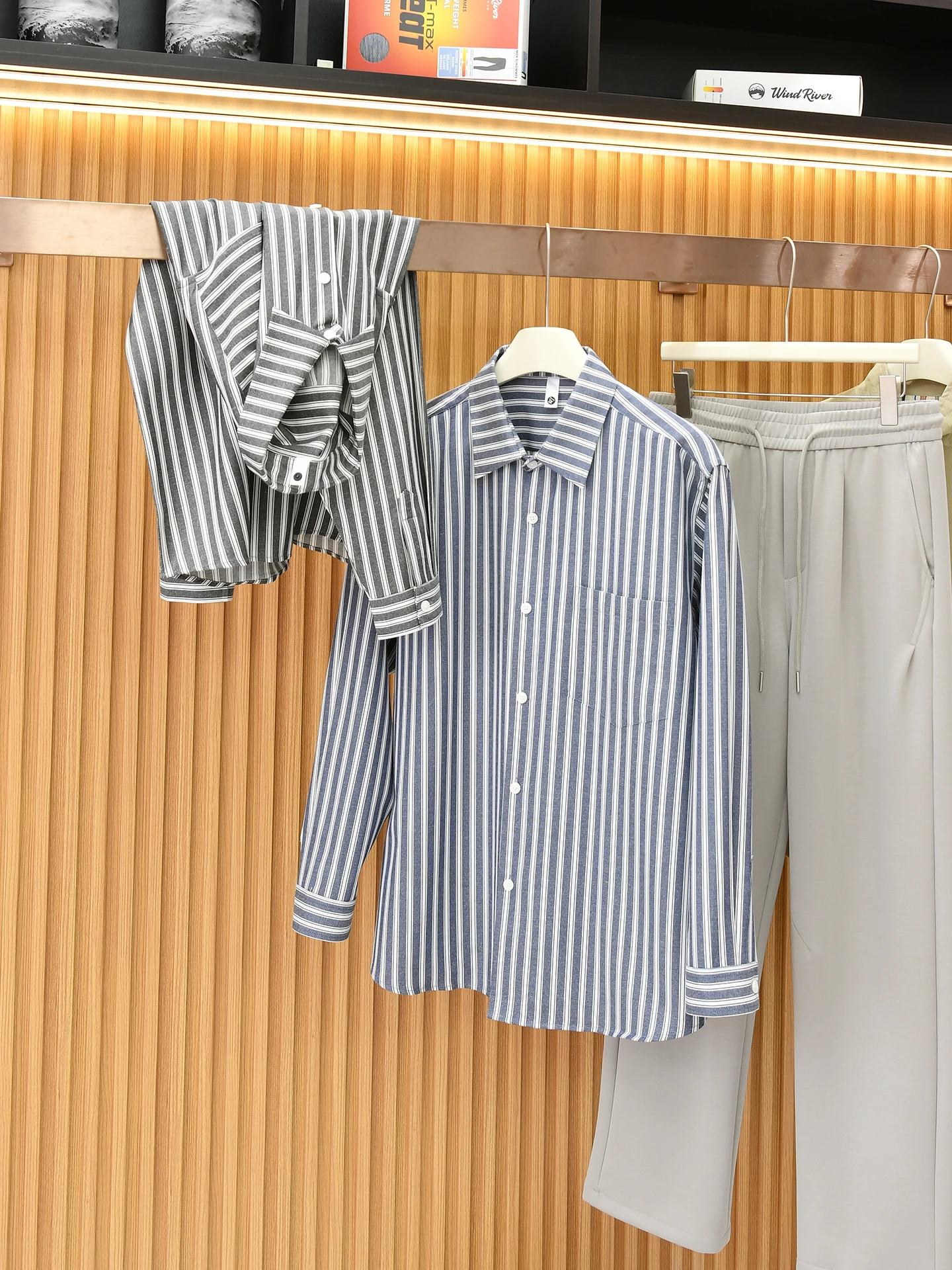 

Retro Style Men's Casual Striped Long Sleeve Cotton Linen Blend Shirt Fashionable Spring Season Loose Fit Breathable Shirt