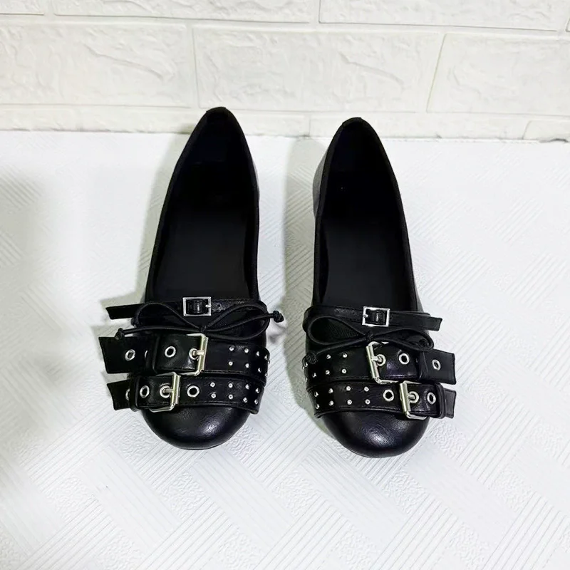 03-Black