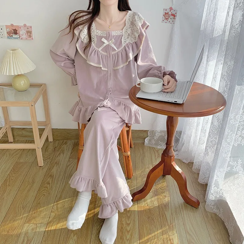 Women's Korean Island Velvet Pajamas Set Autumn Winter Thin Velvet Loungewear Sweet Princess Style Breathable Cozy L Size Solid