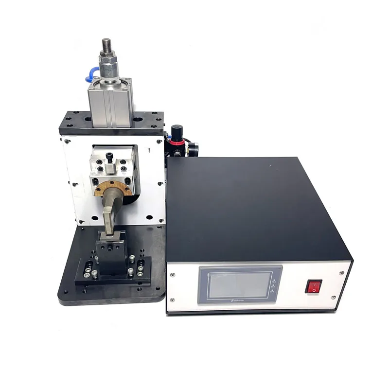 آلة لحام البقعة المعدنية بالموجات فوق الصوتية 20 كيلو هرتز أو 15 كيلو هرتز الصناعية عالية المعايير