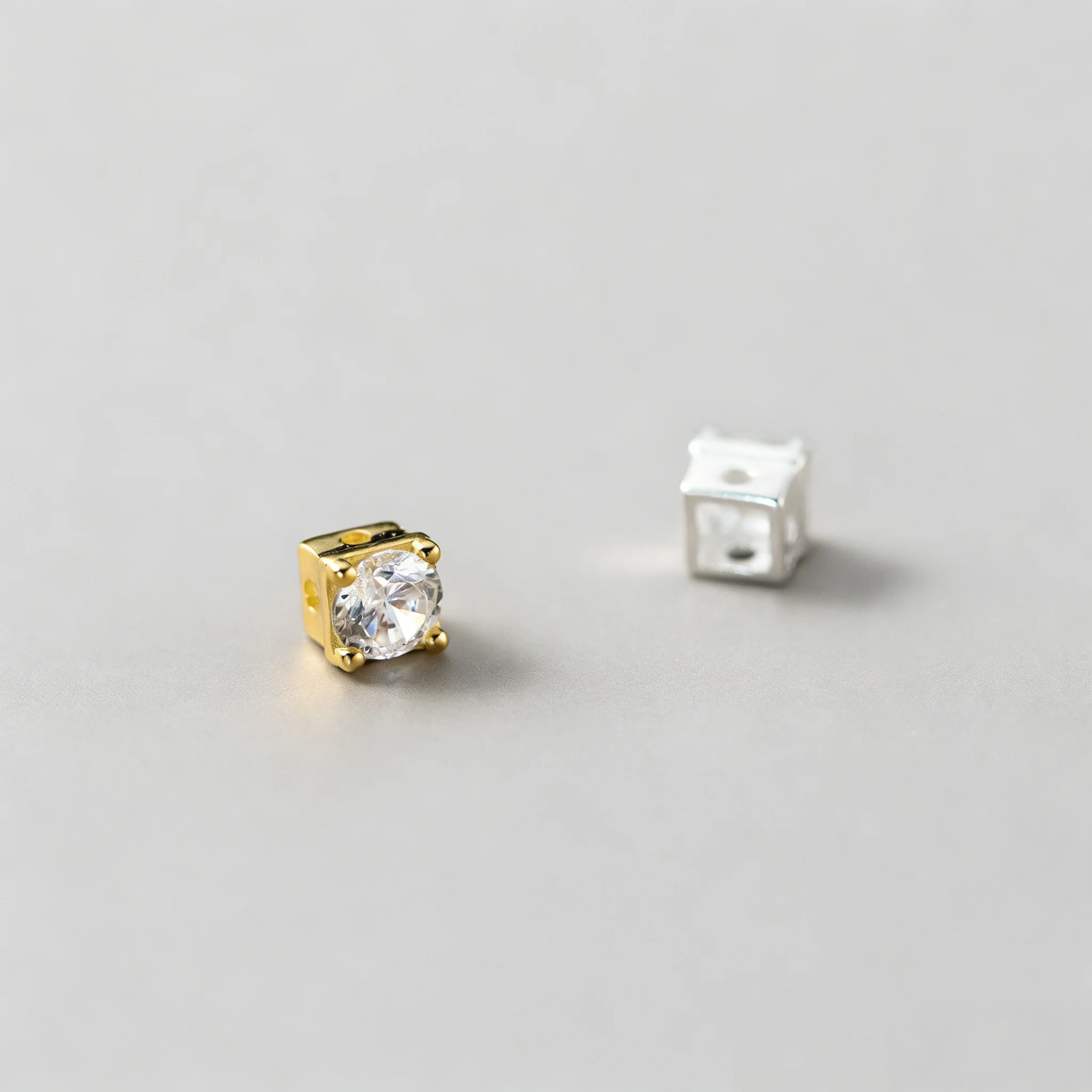 Charms 925 Silver Sugar Cube Square Zircon 4-Prong Single DIY Pendant 925 Sterling Silver Zircon Necklace Bracelet Pendant