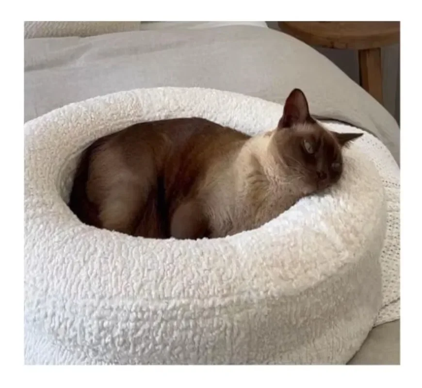 New Design Pet Bed Wholesale Natural Modern Pet Sleeping Bed Comfortable Round Memory Foam Pet Nest