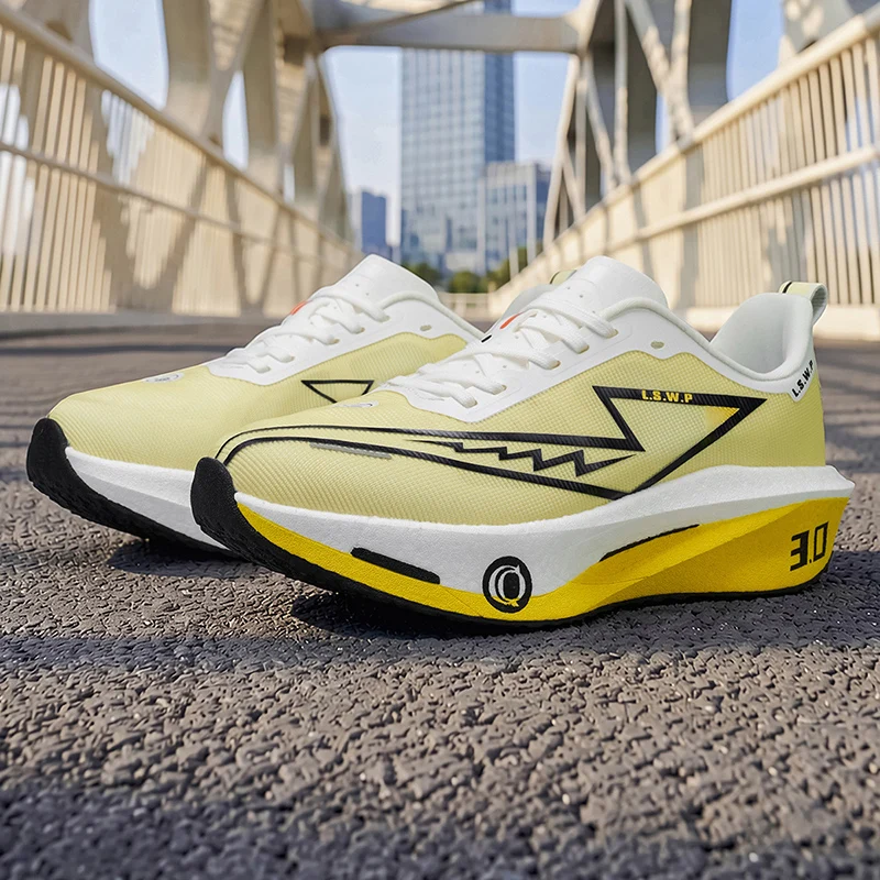 Herren-Laufschuhe, atmungsaktiv, bequem, stoßfest, Offroad- und Straßenlaufschuhe, rutschfeste Mesh-Schuhe, langlebig, leichte Outdoor-Camping-Laufschuhe, für alle Jahreszeiten geeignet, modische, lässige Wanderschuhe mit weicher Sohle – Detail 5