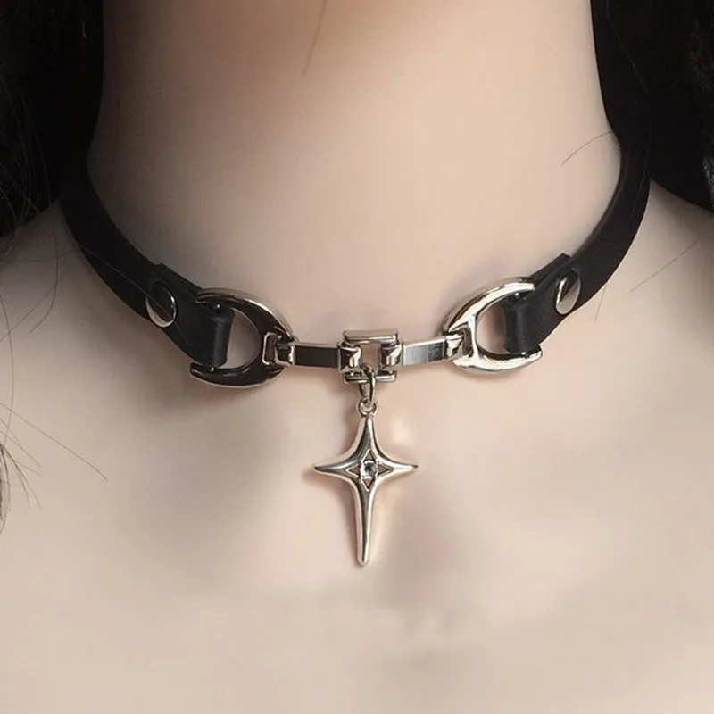Gothic Cross Star Pendant Choker Nelace for Women Fashion Spicy Girl Punk Chain Y2K Vintage Leather Collar Chain Choker Necklace