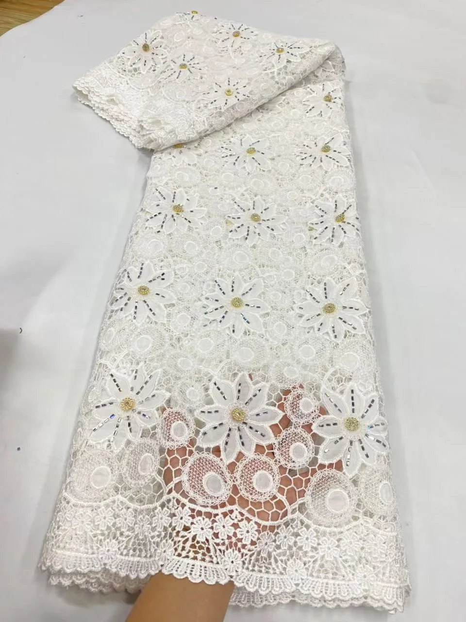 

2025 African Nigerian High-Quality Embroidery Mesh Lace Fabric French Tulle Sequins for Wedding Party Dresses 5 Yards JL523