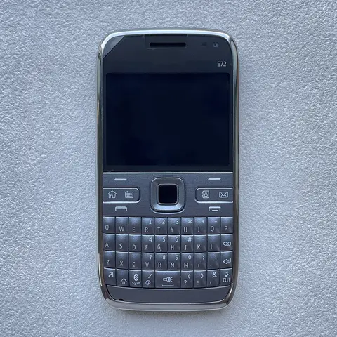 Original E72 Unlocked Mobile Cell Phone GSM 2G 3G 5MP QWERTY English Hebrew Russian Arabic Keyboard Cellphone