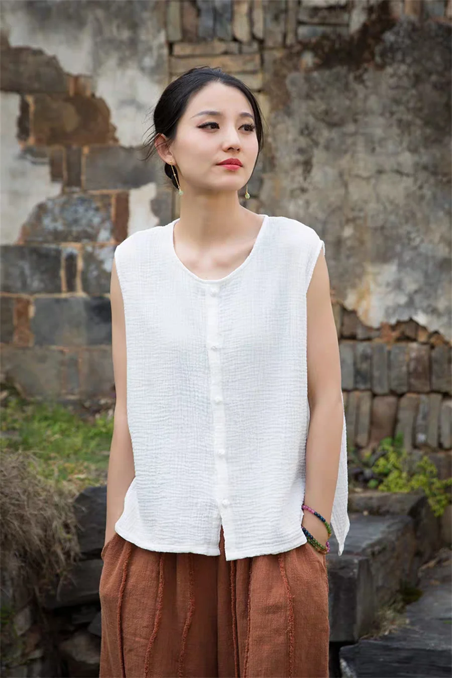 plus Size Retro Chinese Style Sleeveless Tanks Women Cotton Linen Mori Girl Top Vintage Spring Versatile Waistcoat Female Vest