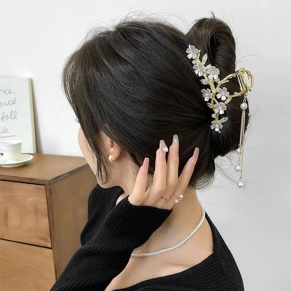 Sweet Flower Tassel Hair Claw Retro Women Ponytail Exquisite Korean Hairpin Big Accessories Shark Hair Clip Hair Clip Size P9Z7