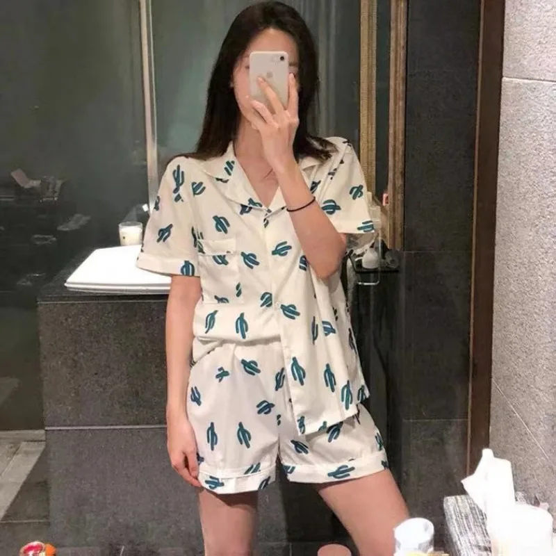 Piyama wanita ukuran besar kaktus lengan pendek celana pendek siswa pakaian tidur longgar kardigan putih gadis pakaian tidur pakaian rumah tahan lama