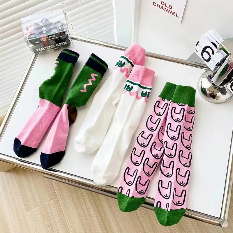 

Trend Colorful Pink Rabbit Socks Women's Autumn and Winter Couples Pure Cotton Socks Personalized Fashion Breathable Gift Sock
