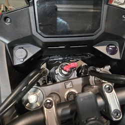 Quick Charge USB Type-C PD Port Kit with Connector Compatible with Honda Transalp XL750 (2023 - current)