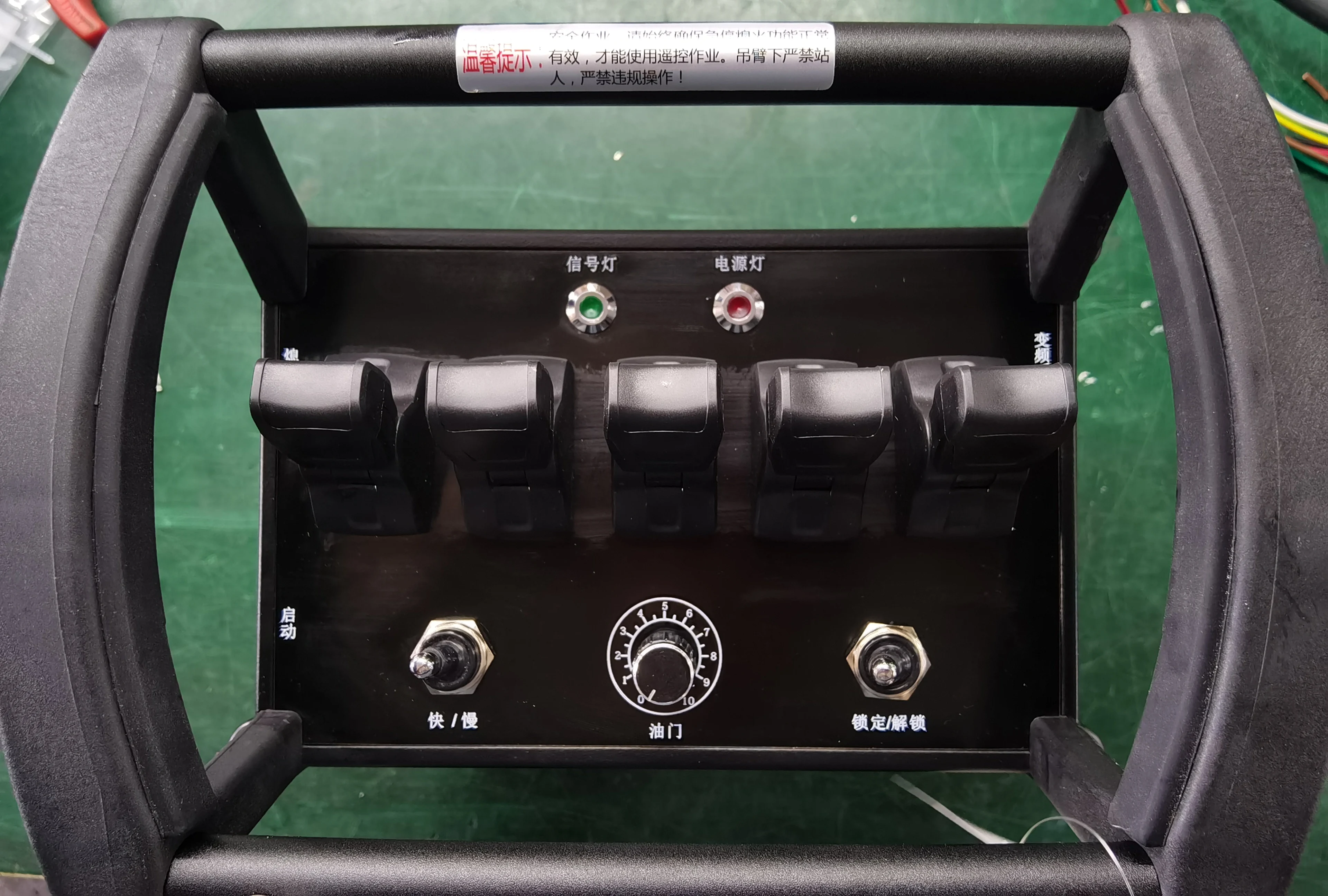 

Gold seller Hydraulic Mobile Crane Control Joystick Remote Control for Wireless Crane Remote Control for Trucks 12v 24v