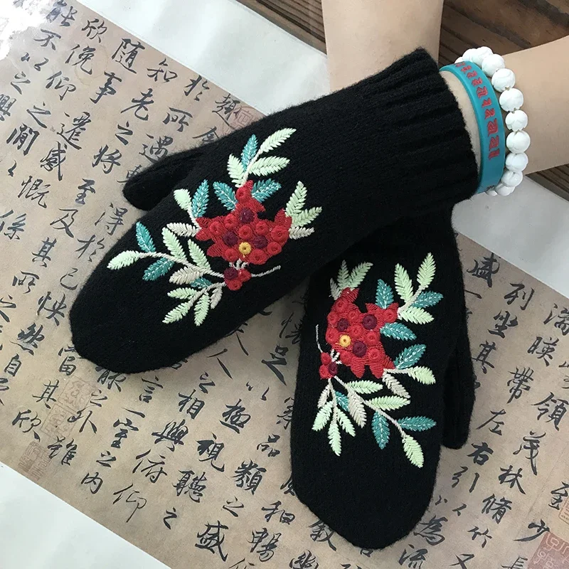 Autumn Winter Women's Red Bean Embroidered Mittens Retro Warm Black Floral Girls Woolen Gloves