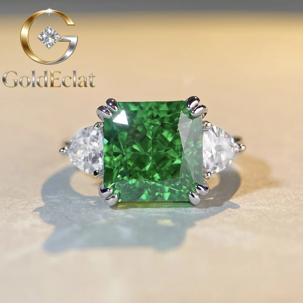 

GoldEclat Luxury Solid Platinum PT950 Women's Diamond Ring Emerald Green 5 karat Moissanite Diamond Ring